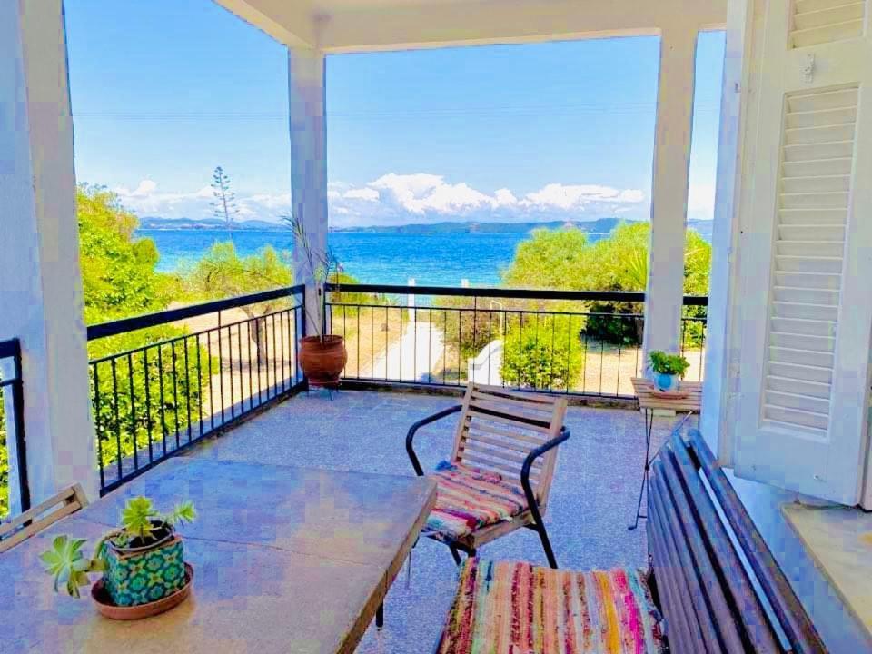 Casa Santa Agua Villa Amoliani Bagian luar foto